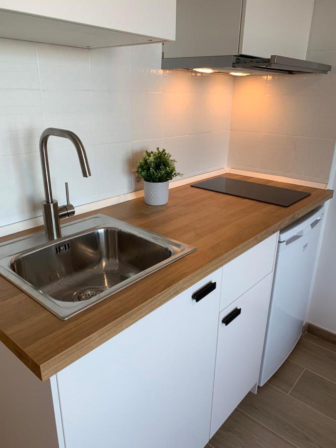 Apartamento Con Vistas Al Mar - Wifi - Aire Acondicionado Емпуріабрава Екстер'єр фото