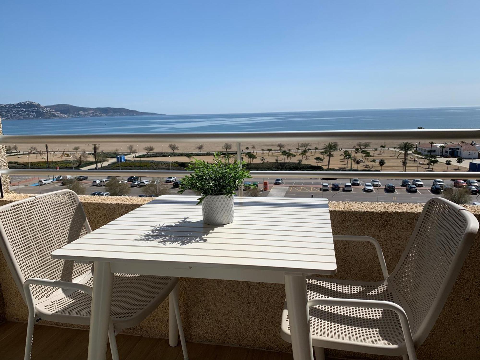 Apartamento Con Vistas Al Mar - Wifi - Aire Acondicionado Емпуріабрава Екстер'єр фото